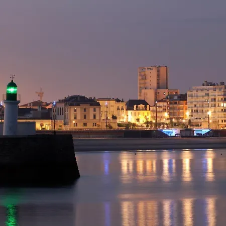 T2 Face Mer Avec Balcon - 4 Couchages, Proche Plage Et Commerces - Baisse De Prix - Fr-1-325-127 아파트 Les Sables-dʼOlonne